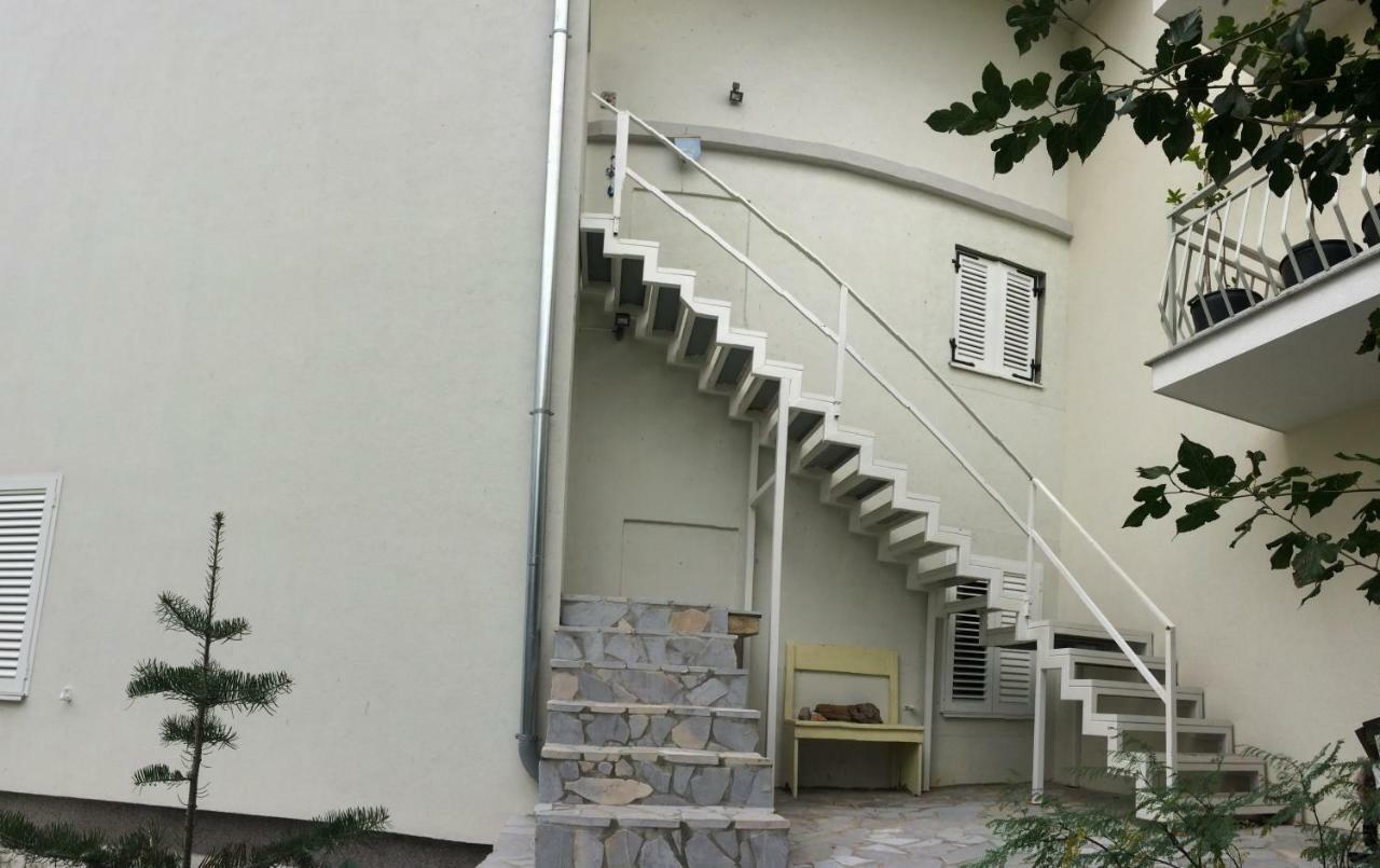 Apartman Lavandin Čižići Exterior foto