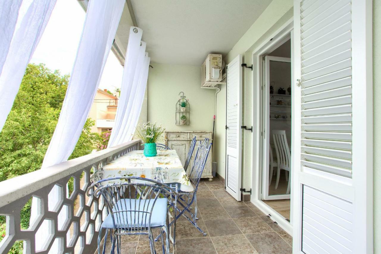 Apartman Lavandin Čižići Exterior foto